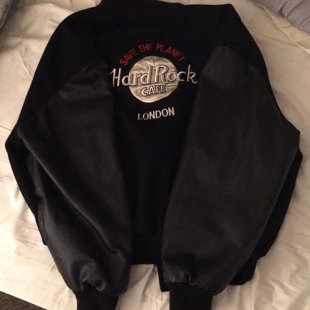 Hard Rock Cafe London men’s XL varsity jacket.